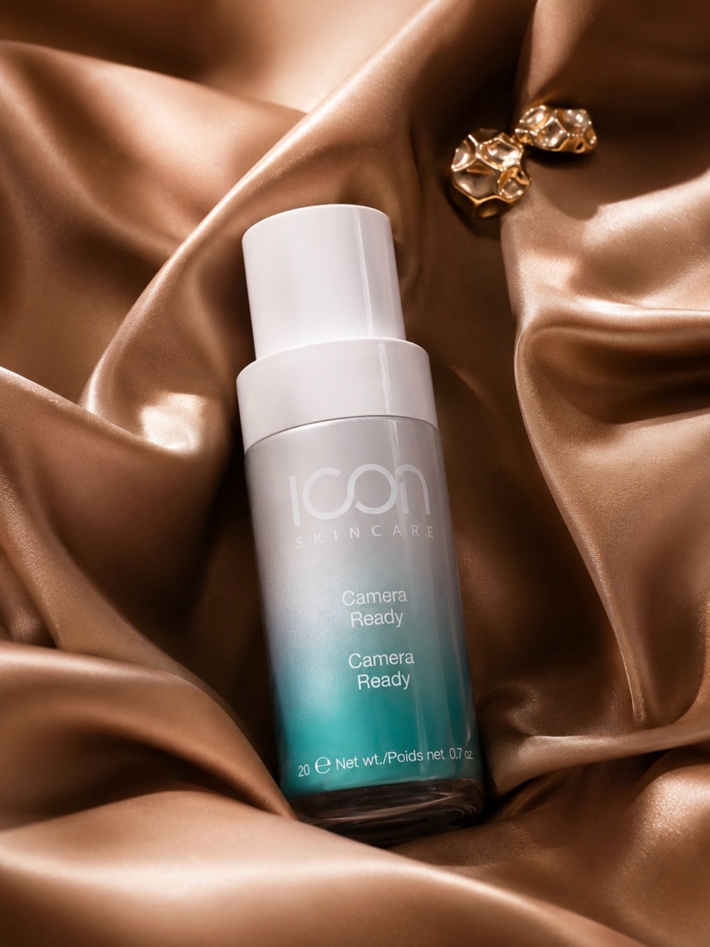 ICON Camera Ready Makeup Primer - White & Teal Gradient Bottle